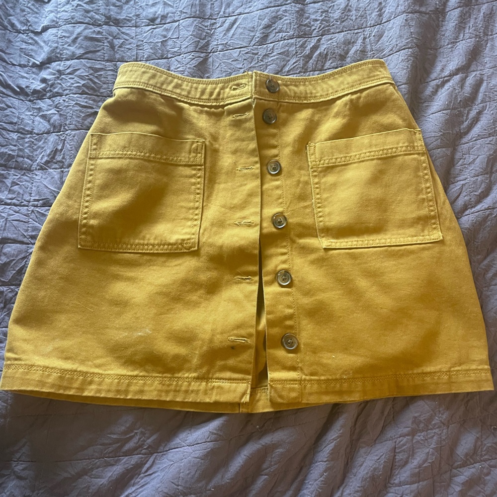 Old Navy Khaki Mini Skirt - Size 0